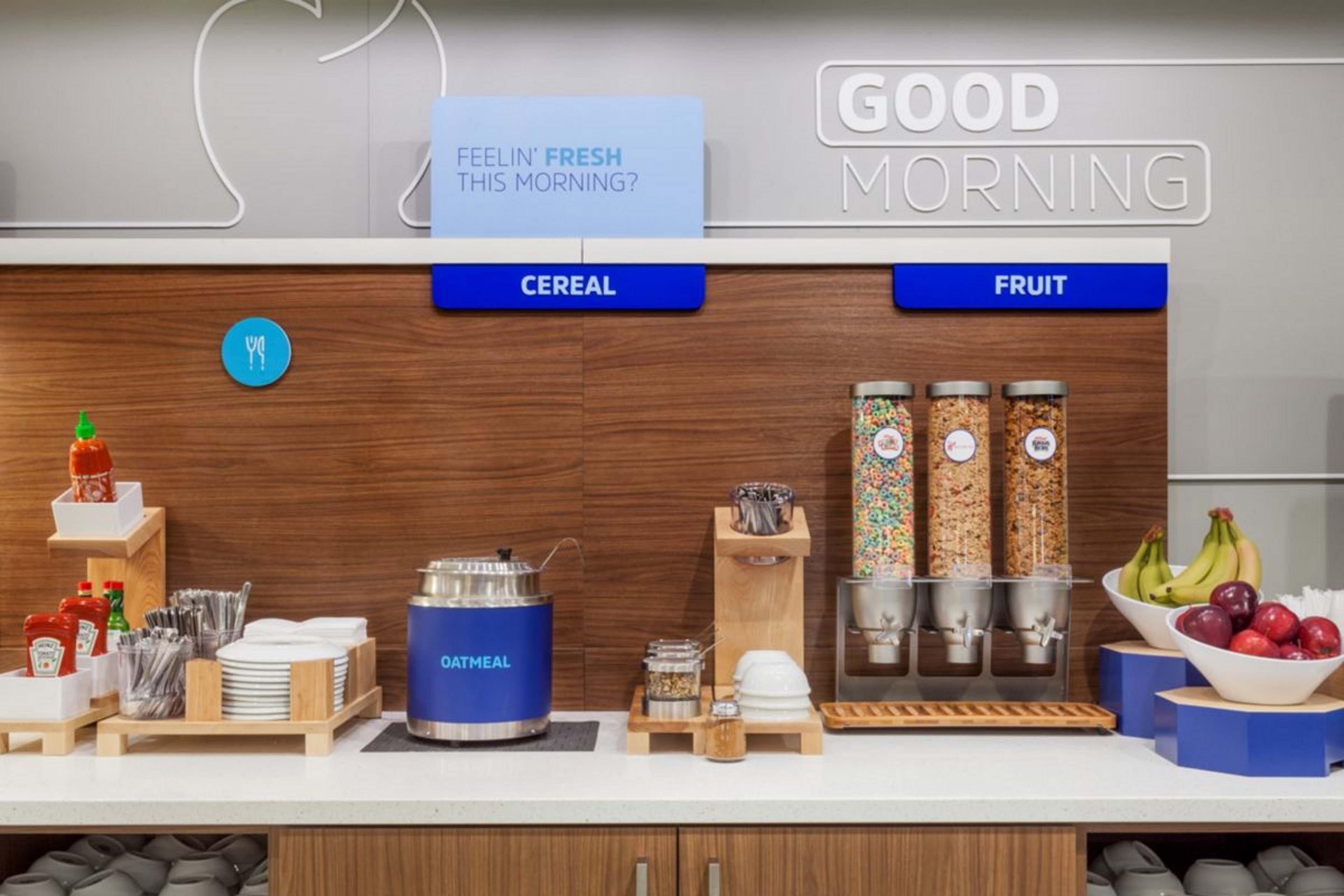 Holiday Inn Express Hotel & Suites Minneapolis-Golden Valley By Ihg Saint Louis Park Bagian luar foto