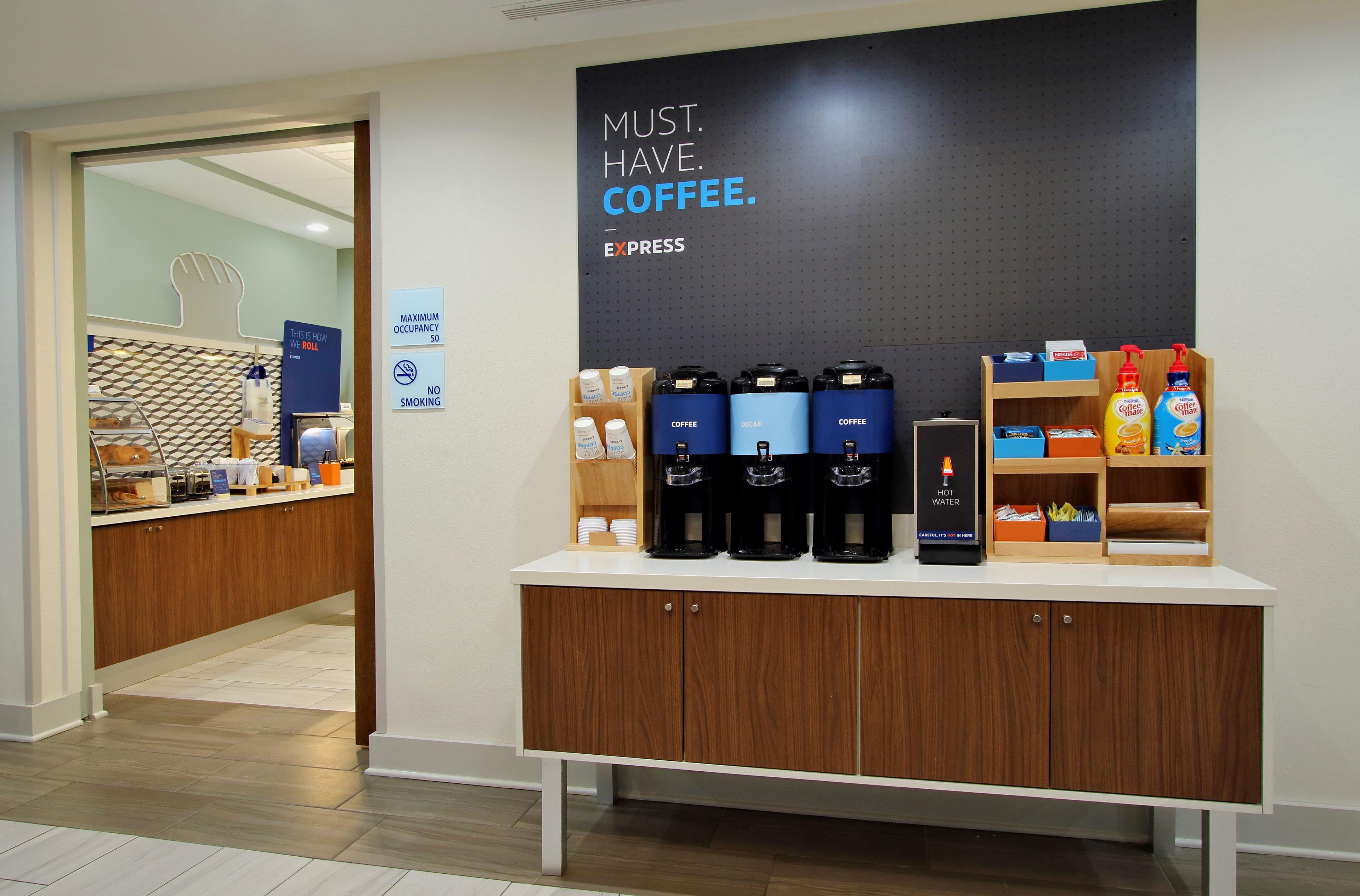 Holiday Inn Express Hotel & Suites Minneapolis-Golden Valley By Ihg Saint Louis Park Bagian luar foto