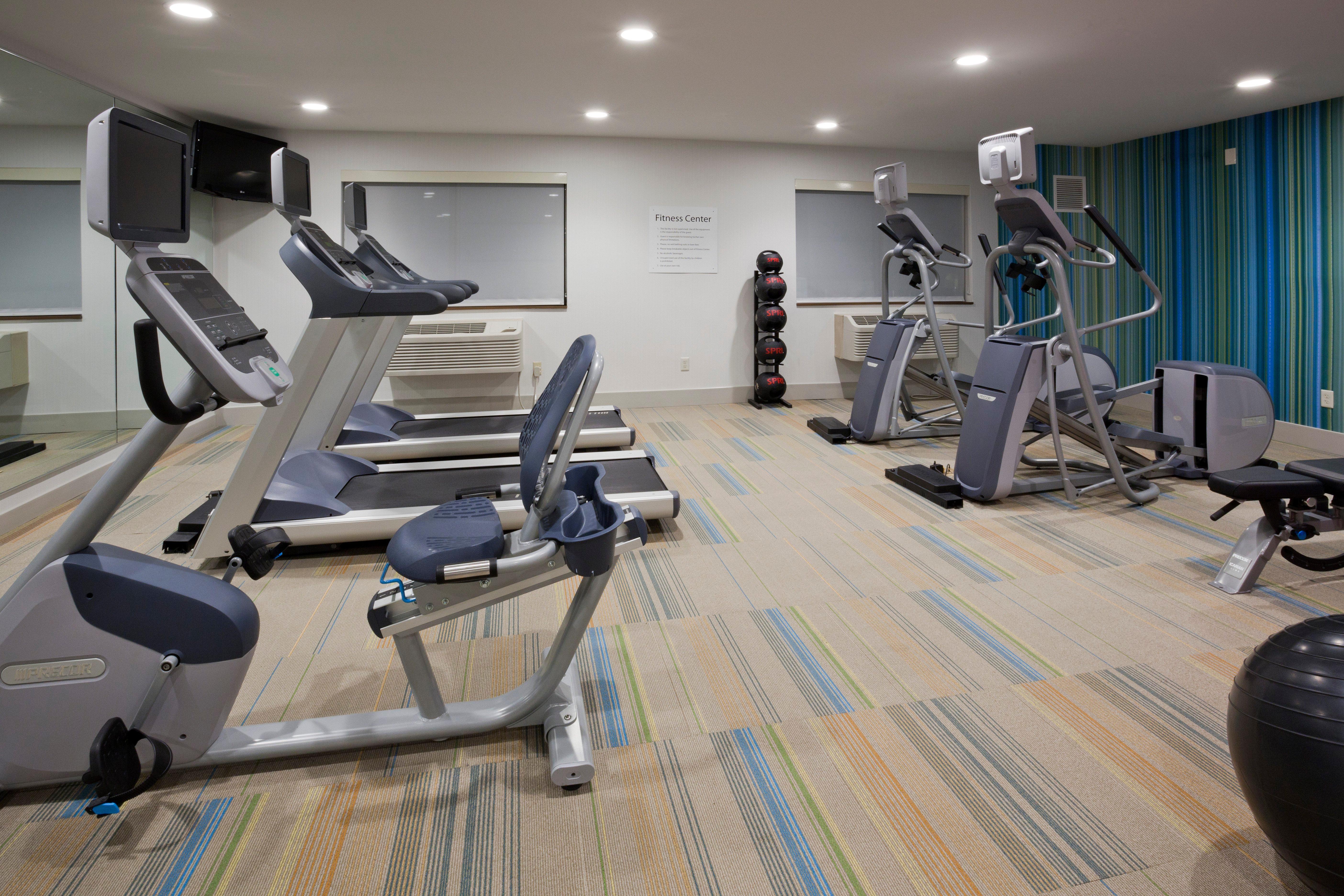 Holiday Inn Express Hotel & Suites Minneapolis-Golden Valley By Ihg Saint Louis Park Bagian luar foto