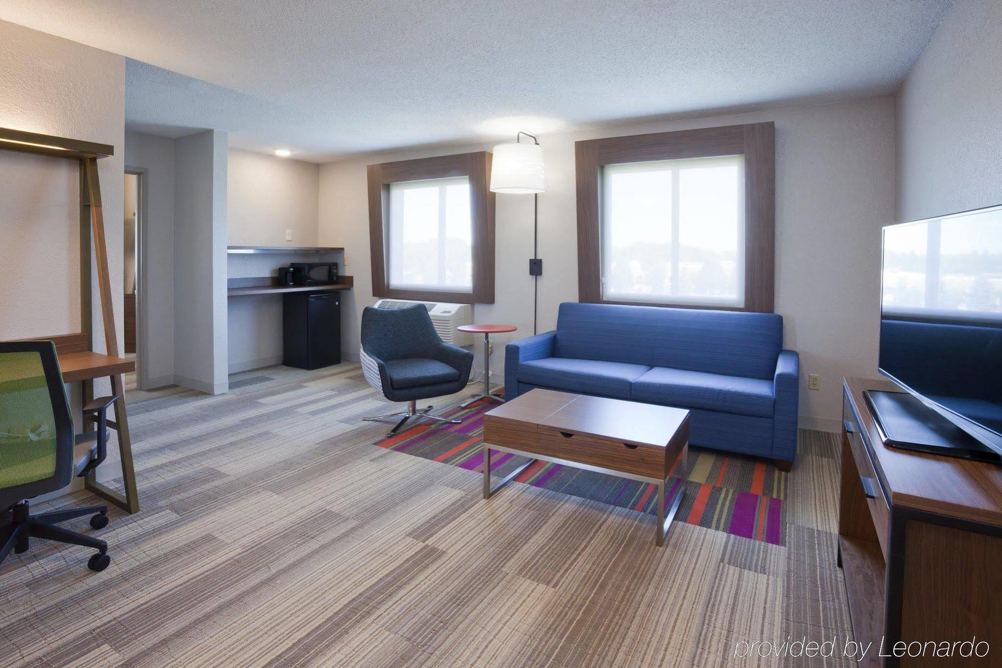 Holiday Inn Express Hotel & Suites Minneapolis-Golden Valley By Ihg Saint Louis Park Bagian luar foto